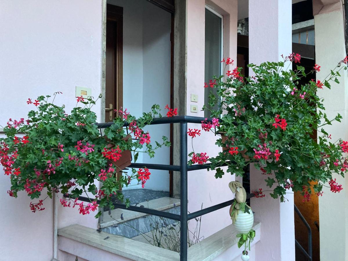 Casa Mirella Apartment Lovere Ngoại thất bức ảnh